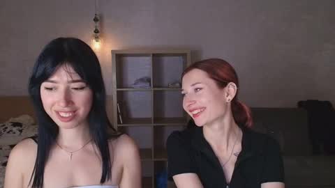 caressyourself online show from 09-18-25, 12:40