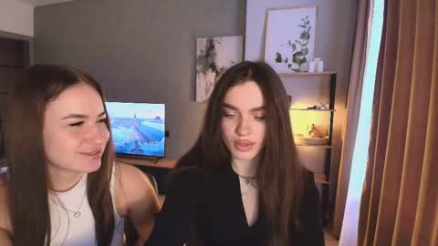 caressyourself online show from 11-30-25, 05:22