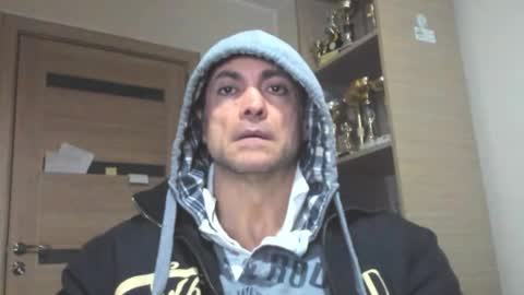 Laz online show from 01-12-26, 01:44