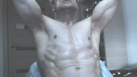 Snapshot of carin_the_body chatting on 07-10-26, 04:28 Laz online show from 07-10-26, 04:28