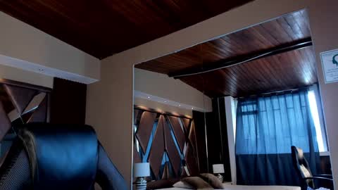 Snapshot of carina_rossi chatting on 12-24-24, 04:30 Carina online show from 12-24-24, 04:30
