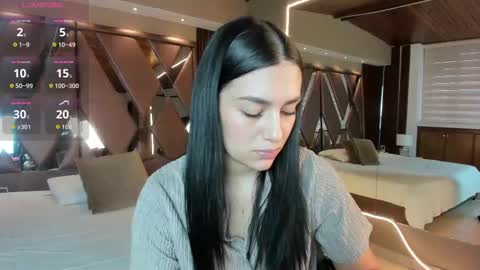 Snapshot of carina_rossi chatting on 09-20-25, 12:39 Carina online show from 09-20-25, 12:39