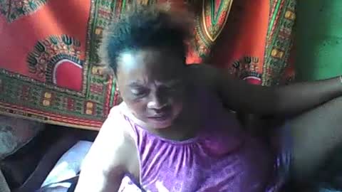 carinesexy69 online show from 01-29-25, 12:02