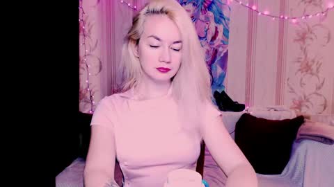 Carin online show from 05-20-26, 04:51