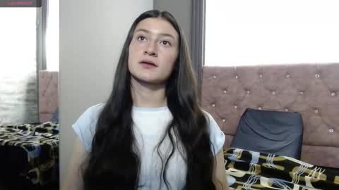 Carito online show from 12-22-25, 03:36