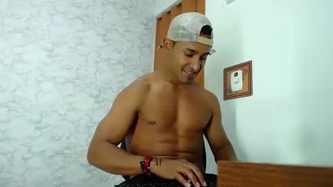 carl_jhonson1 online show from 12-22-24, 11:52