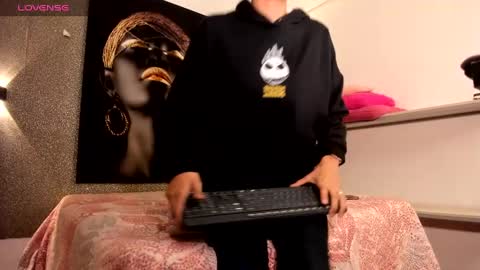 carla and robert online show from 12-06-24, 07:43