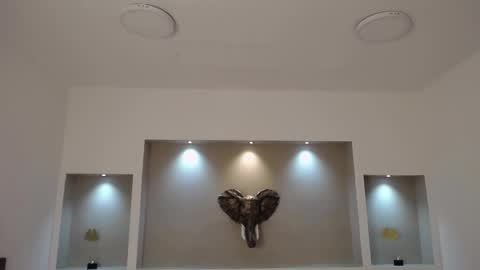 carla and robert online show from 02-09-25, 01:14