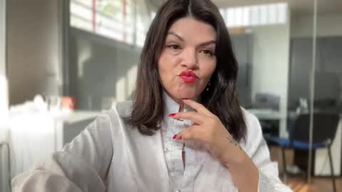 Carla Connor online show from 10-14-25, 08:37