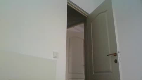 Carlaruth online show from 10-29-25, 05:10