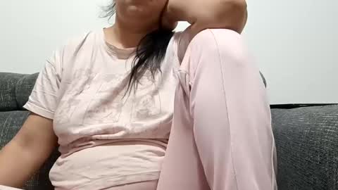 Snapshot of carlasweet00 chatting on 03-01-25, 01:00 carlasweet00 online show from 03-01-25, 01:00