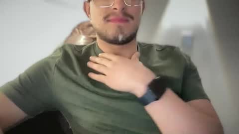 carlcarlinches4 online show from 12-04-25, 09:45