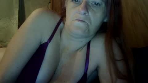 carleeswoman08 online show from 10-24-25, 12:12