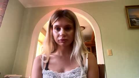 Snapshot of carlettaalbu chatting on 06-02-26, 03:47 Sara online show from 06-02-26, 03:47