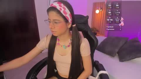Snapshot of carlina_15 chatting on 07-18-26, 12:31 C A R L I N A online show from 07-18-26, 12:31