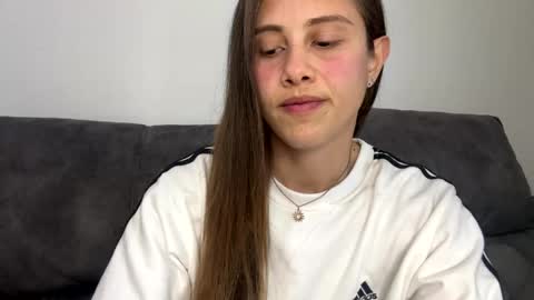 Carlotta4you  online show from 03-05-25, 05:50