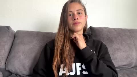 Carlotta4you  online show from 03-07-25, 12:01