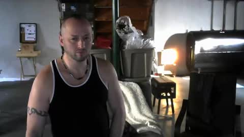 Snapshot of carltun1974 chatting on 02-03-25, 01:51 Carl online show from 02-03-25, 01:51