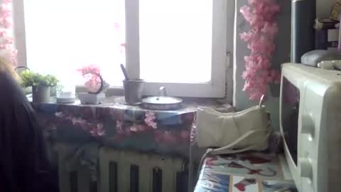 CarlyJoy online show from 12-16-25, 08:52