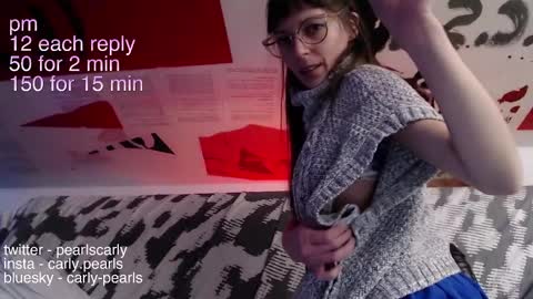 Carly Pearls online show from 02-13-25, 01:40