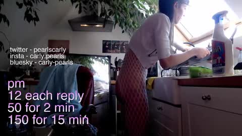 Carly Pearls online show from 03-04-25, 10:24