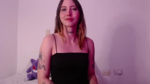 Snapshot of carmennrusso chatting on 11-06-25, 01:39 carmennrusso online show from 11-06-25, 01:39