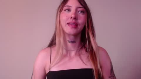 Snapshot of carmennrusso chatting on 07-09-26, 09:19 carmennrusso online show from 07-09-26, 09:19