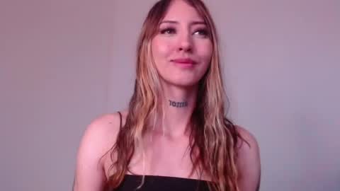 Snapshot of carmennrusso chatting on 07-29-26, 12:09 carmennrusso online show from 07-29-26, 12:09