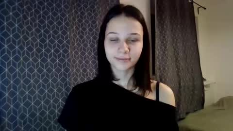CarmenxAmore online show from 12-18-25, 10:38