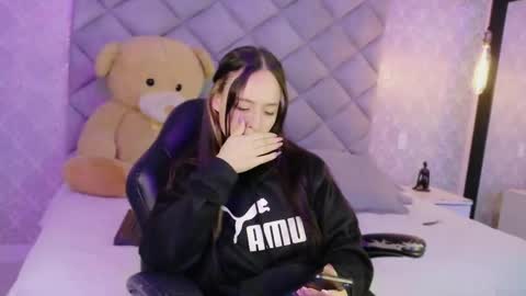 caro_adams1 online show from 11-21-25, 11:31