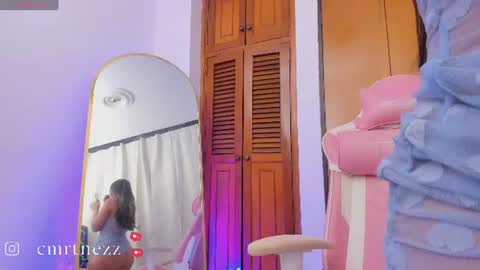Snapshot of caro_martinezz chatting on 07-07-26, 05:21 online show from 07-07-26, 05:21