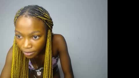 caroline online show from 11-10-25, 06:18