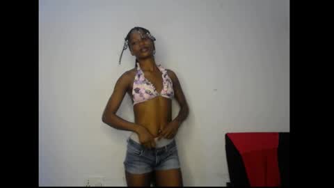 caroline online show from 05-24-26, 04:06