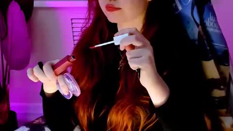 Snapshot of carol_carmen chatting on 06-18-26, 12:55 Carol online show from 06-18-26, 12:55
