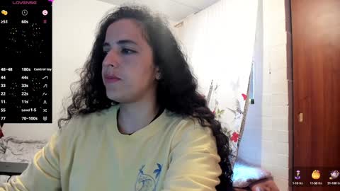 Snapshot of carol_diazz chatting on 02-08-25, 08:32 carol I broadcast from 3-9 pm Chicago USA online show from 02-08-25, 08:32