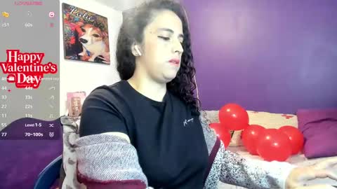 Snapshot of carol_diazz chatting on 02-15-25, 08:22 carol I broadcast from 3-9 pm Chicago USA online show from 02-15-25, 08:22