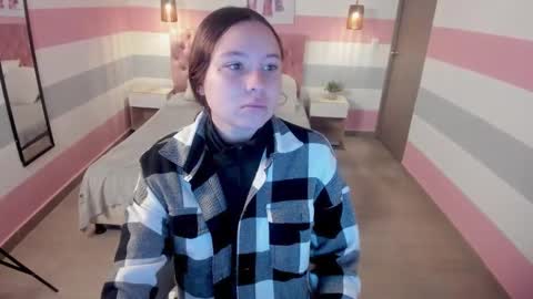 Snapshot of carol_pinter chatting on 03-04-25, 12:12 Carol online show from 03-04-25, 12:12