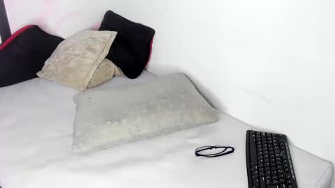 Snapshot of carolay759687 chatting on 02-10-25, 09:25 carolay759687 online show from 02-10-25, 09:25