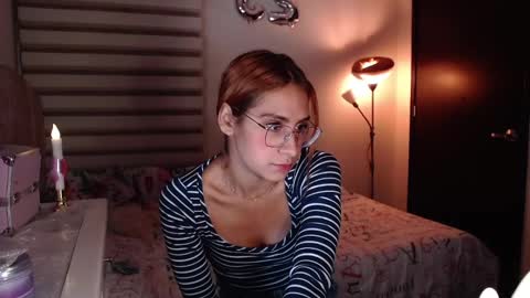 Snapshot of carolayn12 chatting on 12-23-24, 08:00 Carolayn online show from 12-23-24, 08:00