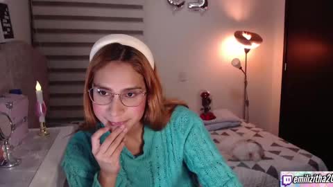 Snapshot of carolayn12 chatting on 01-10-25, 02:25 Carolayn online show from 01-10-25, 02:25