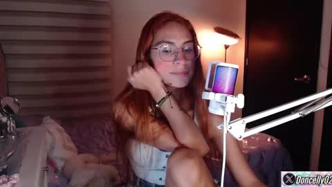 Snapshot of carolayn12 chatting on 01-17-25, 10:45 Carolayn online show from 01-17-25, 10:45