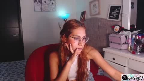 Snapshot of carolayn12 chatting on 02-25-25, 03:31 Carolayn online show from 02-25-25, 03:31