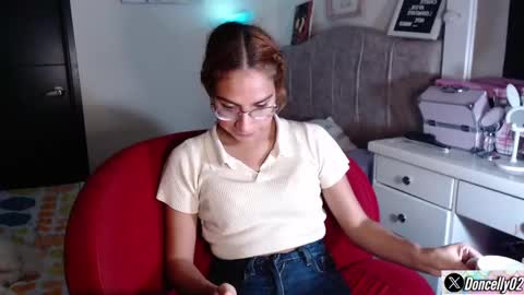 Snapshot of carolayn12 chatting on 03-03-25, 05:20 Carolayn online show from 03-03-25, 05:20