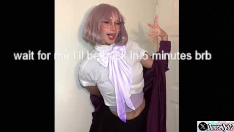 Snapshot of carolayn12 chatting on 03-05-25, 11:27 Carolayn online show from 03-05-25, 11:27