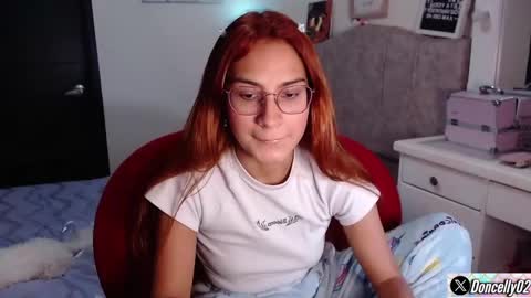 Snapshot of carolayn12 chatting on 03-07-25, 09:17 Carolayn online show from 03-07-25, 09:17