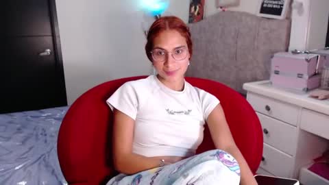 Snapshot of carolayn12 chatting on 03-08-25, 12:22 Carolayn online show from 03-08-25, 12:22