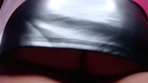 Snapshot of carolina_blue_ chatting on 07-19-26, 01:09 Soft Carolina online show from 07-19-26, 01:09