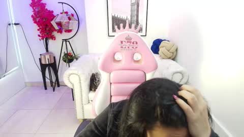 CAROLINA.  online show from 02-22-26, 11:09