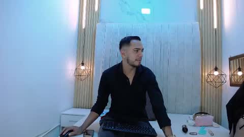 Snapshot of carolinaysebas chatting on 07-04-26, 01:06 carolinaysebas online show from 07-04-26, 01:06