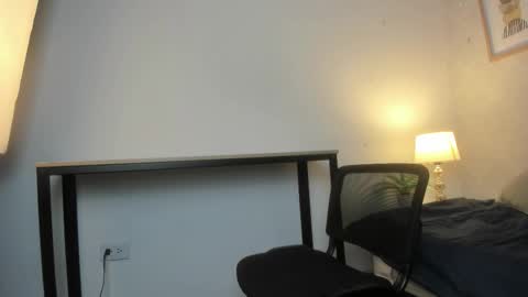  Caroline  online show from 02-04-26, 11:38